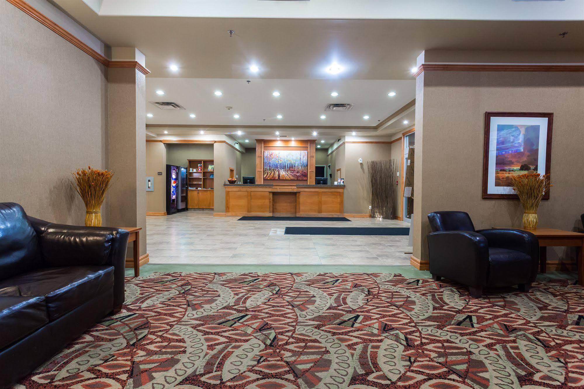Days Inn & Suites By Wyndham Edmonton Airport Leduc Exterior foto
